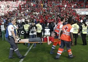 Tragedia en estadio español deja varios heridos
