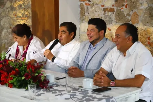 Respeto absoluto a la libertad de expresión garantiza Barbosa a medios de comunicación