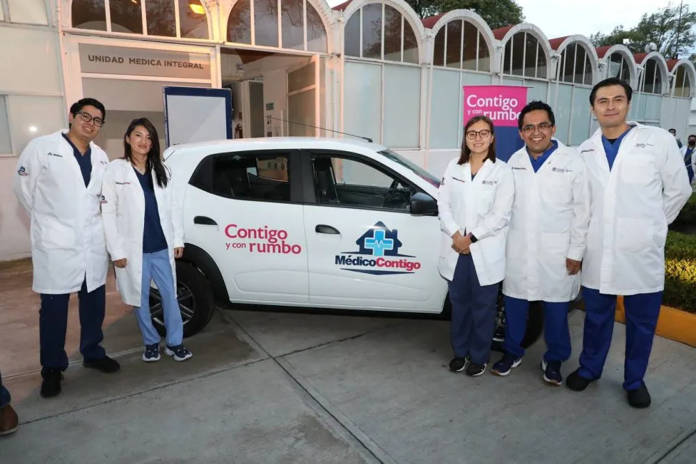 SMDIF recibe coche