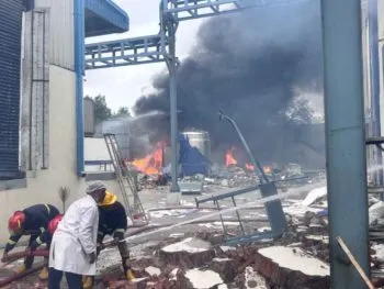 Asciende a 35 número de muertos por explosión en fábrica química de Telangana, India