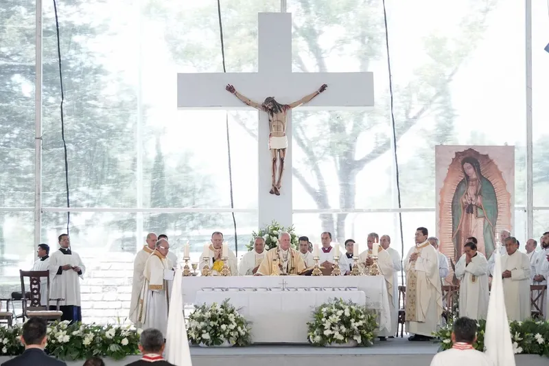 arzobispo-pue-50-anos-sacerdocio