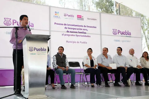 Rivera Pérez se pronuncia a favor de reelección de alcaldes