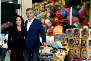 Alcalde Tony Gali y Dinorah López apoyan a la niñez en situación vulnerable