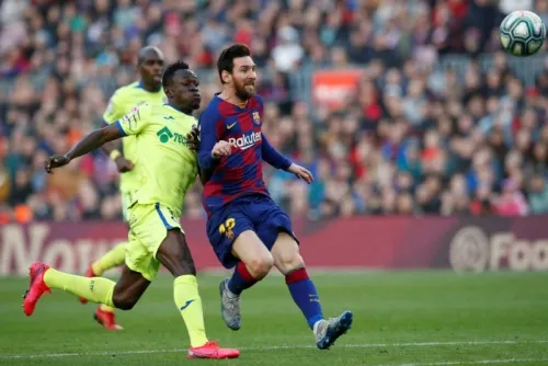 Con dificultades, Barcelona derrota 2-1 al Getafe en Liga española