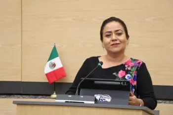 Celia Bonaga propone programa para atender necesidades de las juntas auxiliares