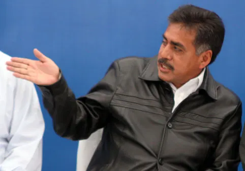 Alcalde de Huejotzingo metió a la nómina a 10 de sus familiares