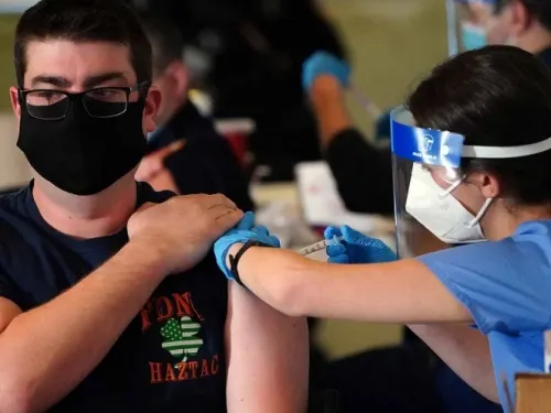 Un millón de estadunidenses ya se vacunaron contra el covid