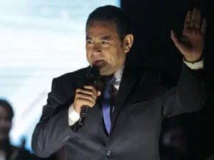 Jimmy Morales gana las elecciones en Guatemala