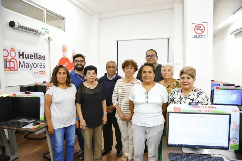 smdif-pue-taller-computacion-personas-adultas-mayores