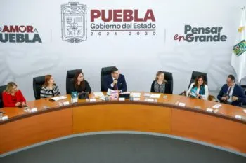 Pensar en grande, es exponer en grande: Cuevas en Puebla, muestra inédita