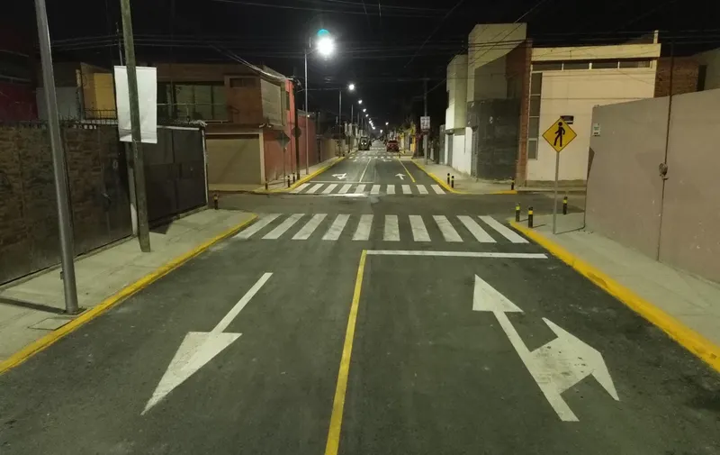 Entrega Pepe Chedraui pavimentación de la calle Venustiano Carranza