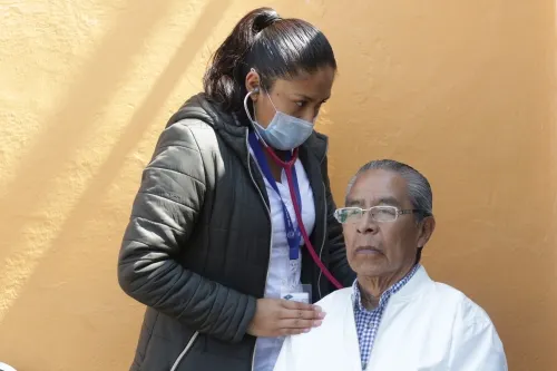 Burócratas mayores de 60 años, con discapacidad y embarazadas no laboraran: Barbosa