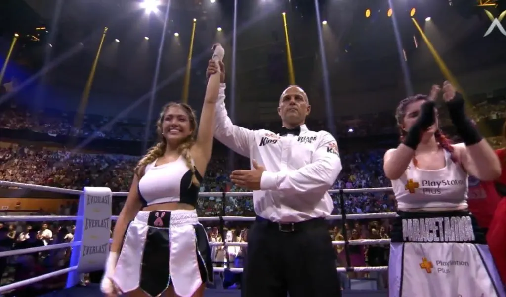La streamer mexicana, Arigameplays, triunfó en emocionante pelea de box en España