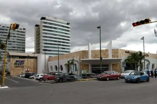 Se suicida trabajador en una tienda deportiva