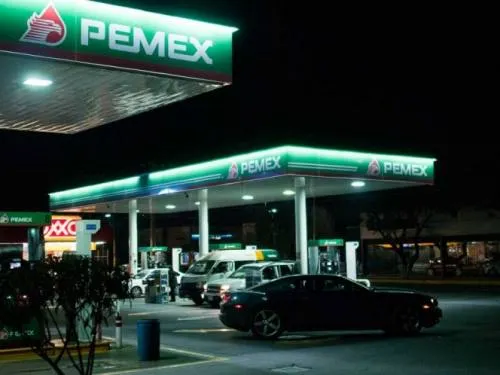 Pemex revierte pérdida y reporta ganancia de 32 mil mdp
