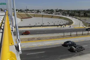 Inauguran prolongación y distribuidor vial de avenida de Las Torres