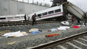 Confían que mexicana aparecerá después de descarrilamiento de tren español