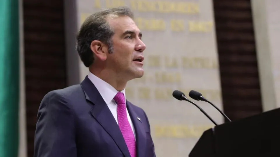 Descalificar y satanizar el diálogo es de autoritarios: Lorenzo Córdova