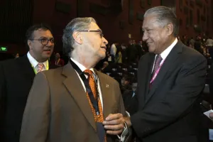 Alfonso Esparza ha logrado estabilidad en la BUAP: Melquiades Morales