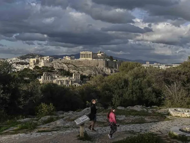Grecia prolonga confinamiento por covid hasta el 5 de abril