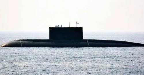 Pakistán detiene a 44 presuntos terroristas e intercepta submarino indio