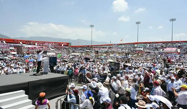 Claudia Sheinbaum destaca avance del Tren Interoceánico y más de 70 mil viviendas en Chiapas