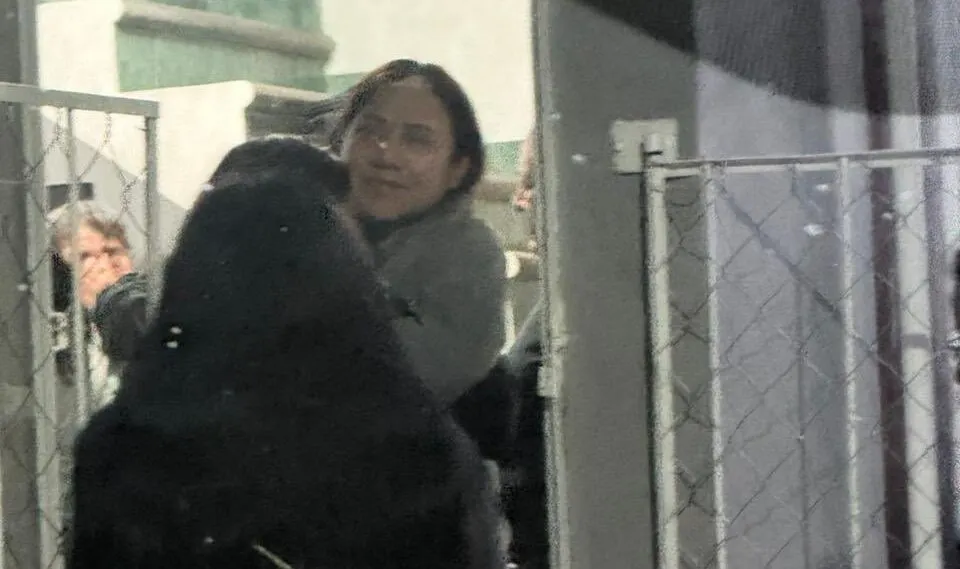 Liberan a Verónica, detenida por intentar devolver un teléfono vinculado a un secuestro
