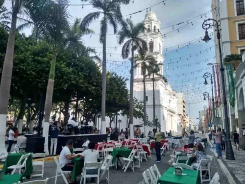 Reabren centro histórico de Veracruz pese a semáforo rojo