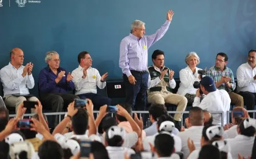 AMLO responde a campesinos: Recursos serán entregados de manera directa a productores