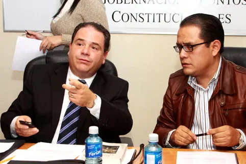 Aumentarán sanciones por robo de mobiliario urbano