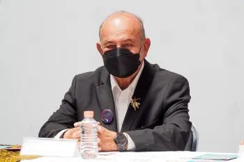 Actual titular de Cultura participó en la entrega de espacios públicos a privados: MBH
