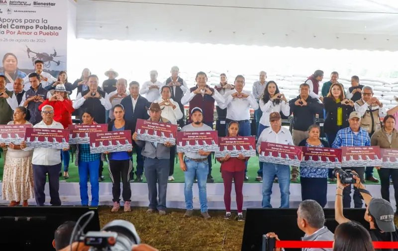 Con inversión de 84 mdp, gobierno estatal beneficia a microrregión de Ahuazotepec
