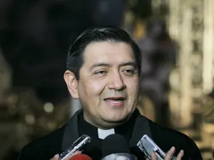 Para el Papa, México amerita una visita de varios días: Valdemar