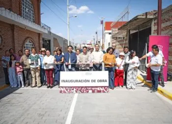 Entrega Omar Muñoz nueva pavimentación en Cuatro Caminos de Cuautlancingo con inversión de 2.5 mdp