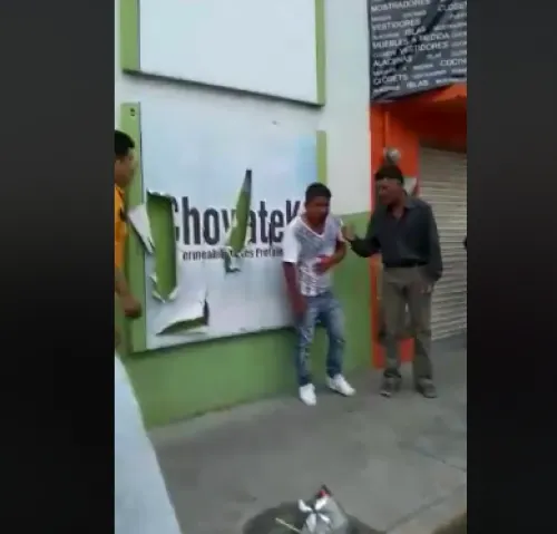 Video: Estudiante de medicina de la BUAP detiene a delincuente
