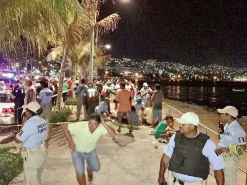 Ataque en la Costera deja un muerto y siete heridos