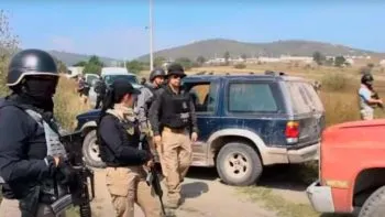 Grupo de invasores de tierras ofrece programas sociales federales para sumar seguidores