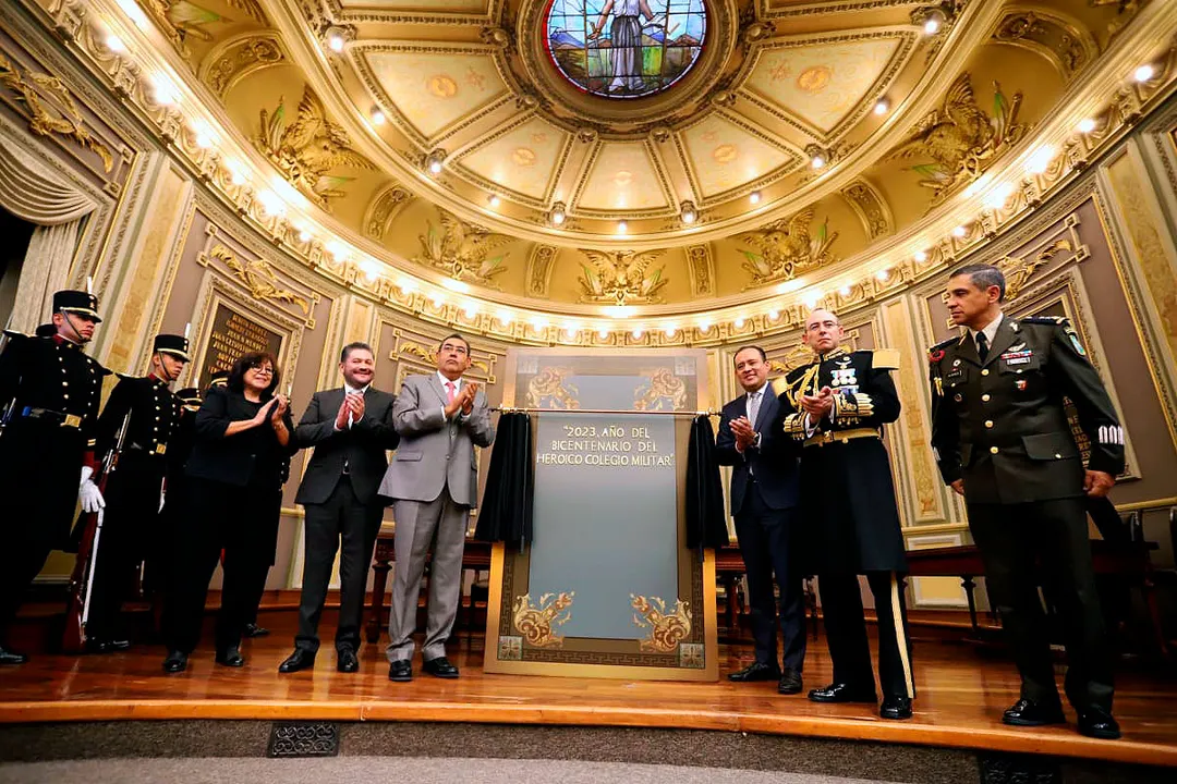 Congreso De Puebla Bicentenario Colegio Militar