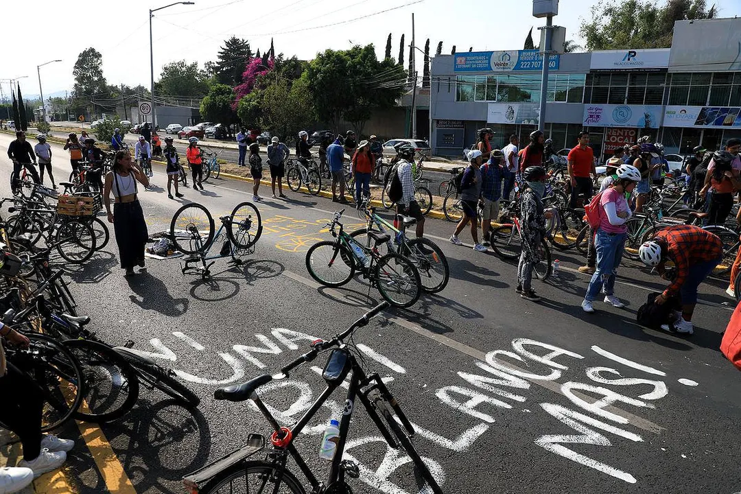 Manif Ciclista Atropellado Recta A Cholula