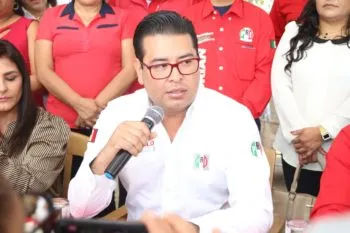 No hay nada confirmado sobre la salida de Jorge Estefan Chidiac al PVEM: Néstor Camarillo
