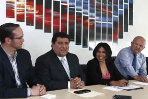Ofrece Roxana Luna apoyar franquicias