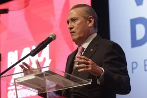 Si consejeros IEE no son imparciales, PRI buscará destituirlos: Beltrones