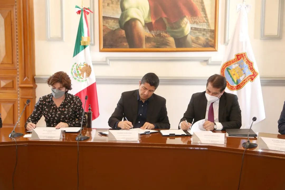 Ayuntamiento de Puebla y la CEDH firman convenio de colaboración