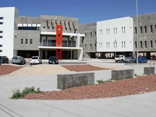 Profesores de la UACJ violan en grupo a maestra