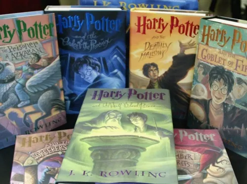 Escuela católica prohíbe libros de Harry Potter por contener “hechizos reales”