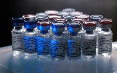 Rusia produce primeras dosis de Spútnik V, vacuna contra Covid-19