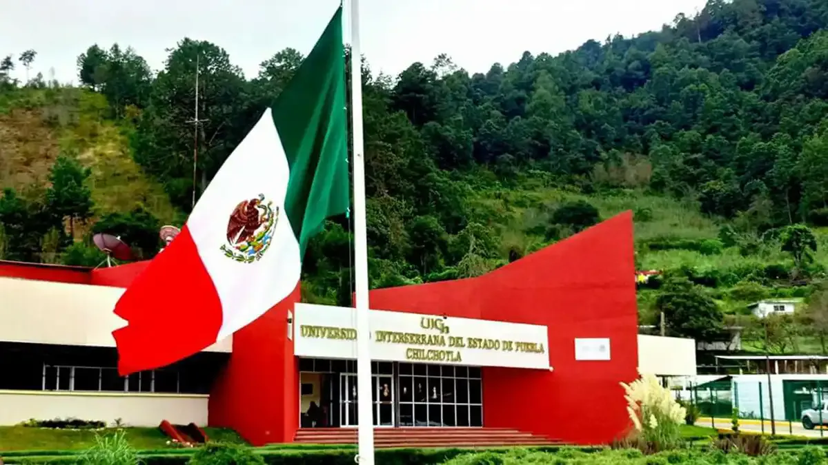 Universidad Interserrana Del Estado De Puebla