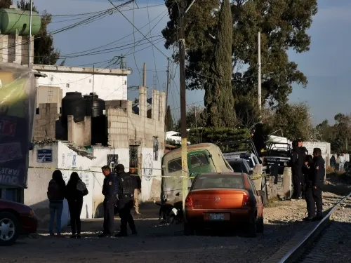 Sujeto mata a su ex y se lleva a su hijo, en Xochimehuacan