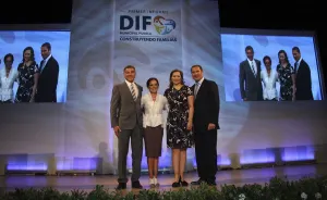 RMV y MEAMV asisten a primer informe de labores de Dinorah López de Gali