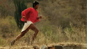 Nike se inspira en corredores tarahumaras para diseñar tenis